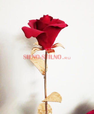 Высокая роза из фарфора 48см (Италия) 